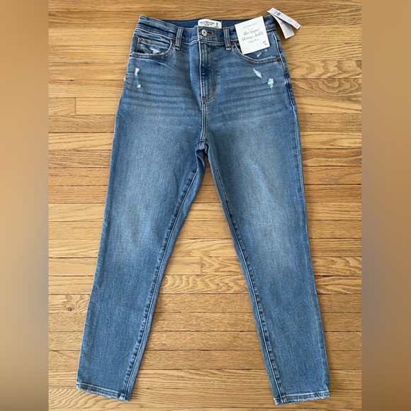 Abercrombie & Fitch “The Super Skinny Ankle” High-Rise Skinny Jean, Medium Blue - Picture 3 of 7